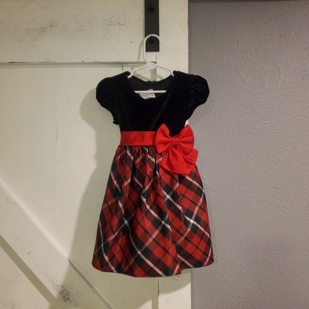 Red and black Christmas dress